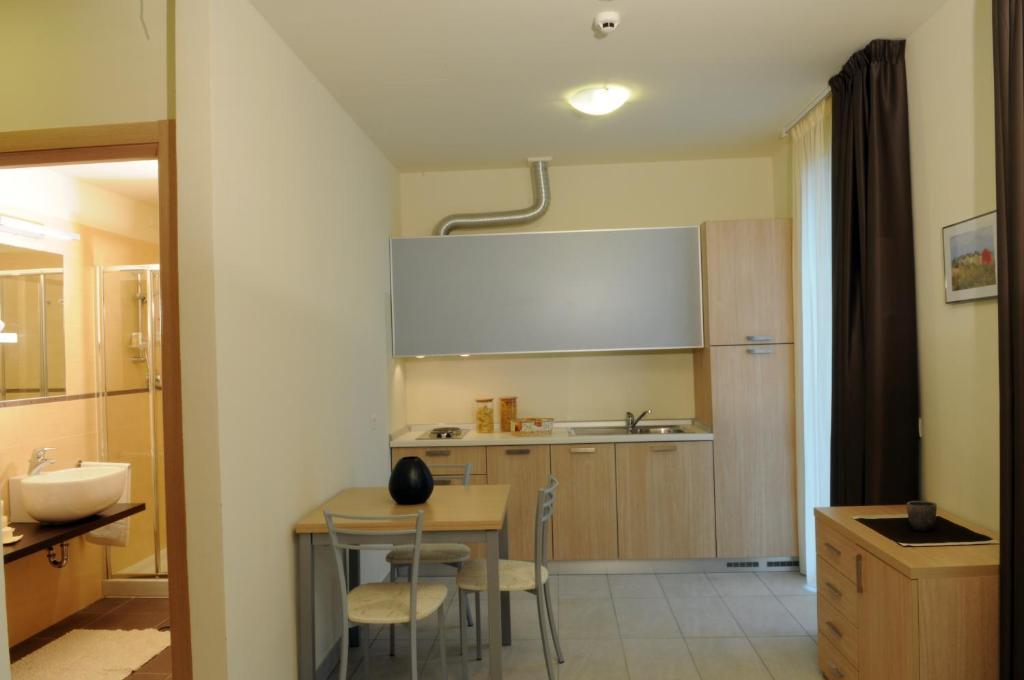 Residence Belmare Rimini Room photo
