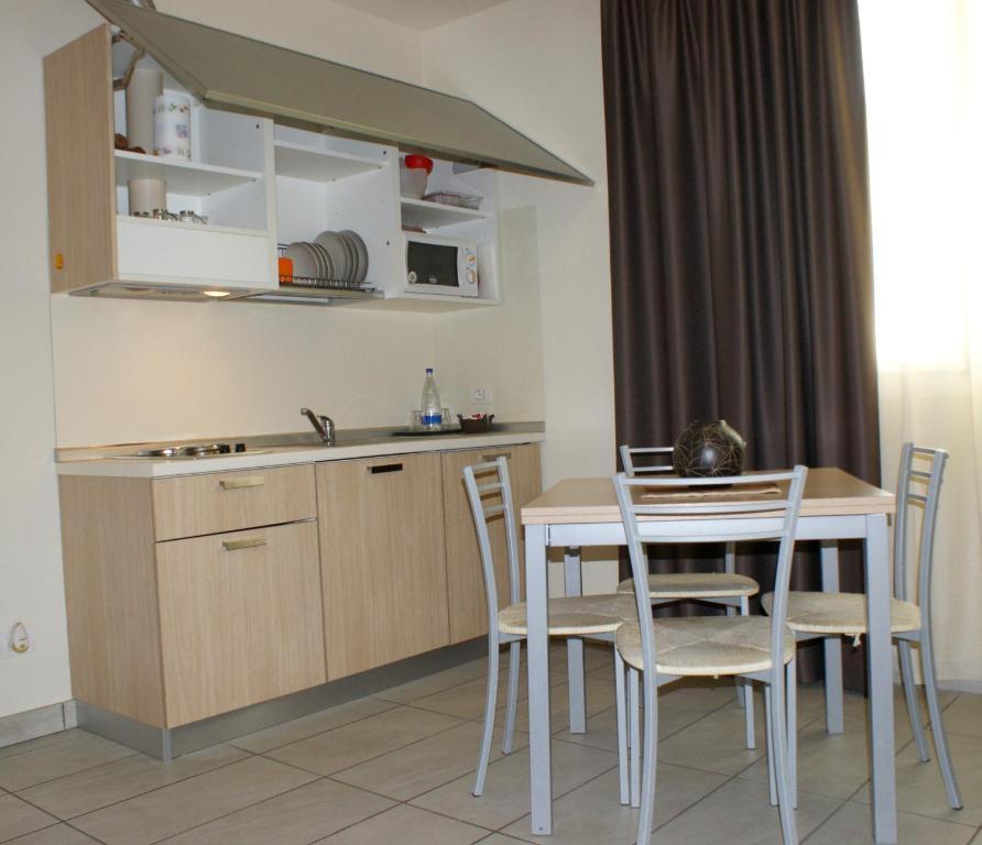 Residence Belmare Rimini Room photo